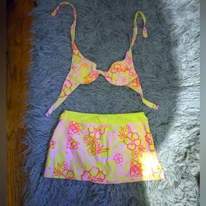CK bikini top w/matching skirt